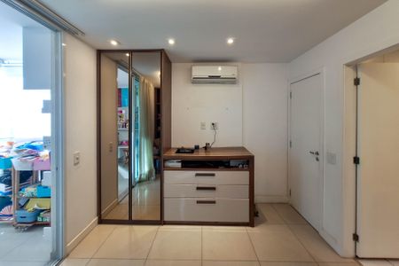 Apartamento à venda com 114m², 3 quartos e 2 vagasSuíte 