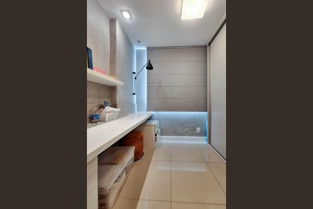 Apartamento à venda com 114m², 3 quartos e 2 vagasQuarto 2