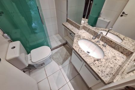 Apartamento à venda com 114m², 3 quartos e 2 vagasBanheiro da Suíte 1