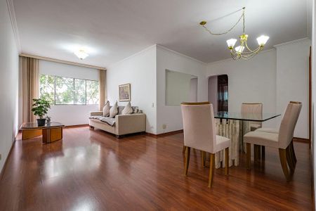 Apartamento à venda com 106m², 3 quartos e 1 vaga Apartamento à venda com 106m², 3 quartos e 1 vagaSala