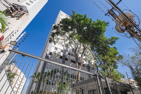 Apartamento à venda com 106m², 3 quartos e 1 vaga Apartamento à venda com 106m², 3 quartos e 1 vagaFachada