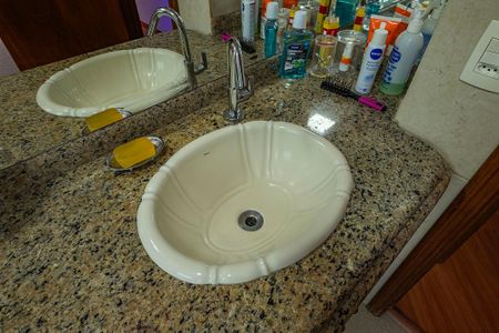 Apartamento à venda com 106m², 3 quartos e 1 vaga Apartamento à venda com 106m², 3 quartos e 1 vagaSuíte - Banheiro