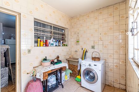 Casa à venda com 80m², 2 quartos e sem vagaLavanderia