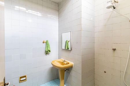 Casa à venda com 80m², 2 quartos e sem vagaBanheiro social