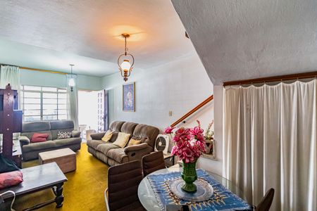 Casa à venda com 80m², 2 quartos e sem vagaSala