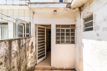Casa à venda com 80m², 2 quartos e sem vagaQuintal