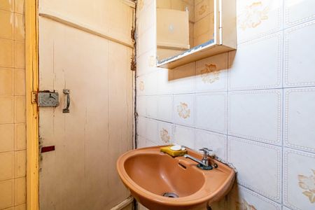 Casa à venda com 80m², 2 quartos e sem vagaBanheiro de serviço