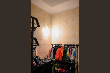 Casa à venda com 118m², 2 quartos e 2 vagasBanheiro Social