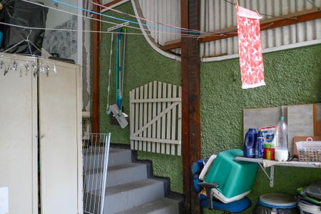 Casa à venda com 118m², 2 quartos e 2 vagasÁrea de Serviço/Quintal