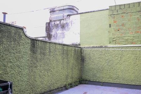 Casa à venda com 118m², 2 quartos e 2 vagasÁrea de Serviço/Quintal