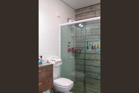 Casa à venda com 118m², 2 quartos e 2 vagasBanheiro da Suite