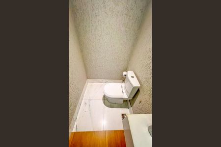 Apartamento à venda com 370m², 5 quartos e 5 vagasBanheiro