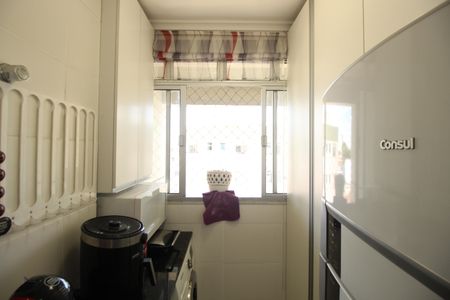 Apartamento à venda com 100m², 2 quartos e 2 vagasCozinha