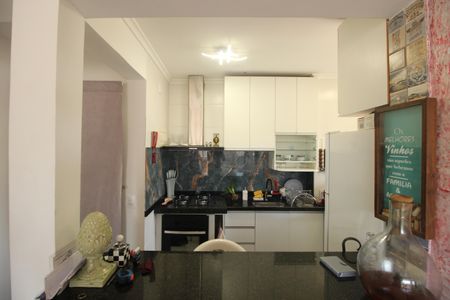 Apartamento à venda com 100m², 2 quartos e 2 vagasCozinha