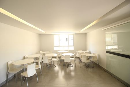 Apartamento à venda com 100m², 2 quartos e 2 vagasÁrea comum