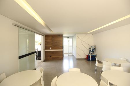 Apartamento à venda com 100m², 2 quartos e 2 vagasÁrea comum