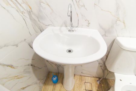 Apartamento para alugar com 41m², 2 quartos e 1 vaga Apartamento para alugar com 41m², 2 quartos e 1 vagaBanheiro