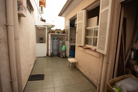 Casa à venda com 200m², 3 quartos e 3 vagas Casa à venda com 200m², 3 quartos e 3 vagasQuintal