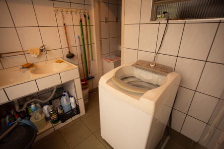 Casa à venda com 200m², 3 quartos e 3 vagas Casa à venda com 200m², 3 quartos e 3 vagasÁrea de Serviço