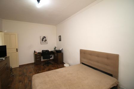 Apartamento à venda com 80m², 2 quartos e sem vagaSala