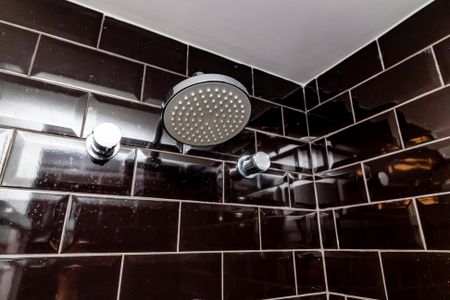 Apartamento à venda com 102m², 2 quartos e 2 vagasBanheiro da Suíte