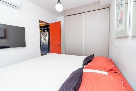 Apartamento à venda com 102m², 2 quartos e 2 vagasSuíte