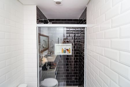 Apartamento à venda com 102m², 2 quartos e 2 vagasBanheiro da Suíte