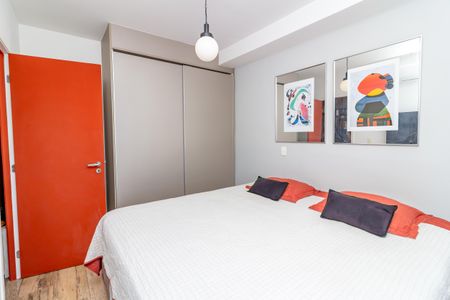 Apartamento à venda com 102m², 2 quartos e 2 vagasSuíte