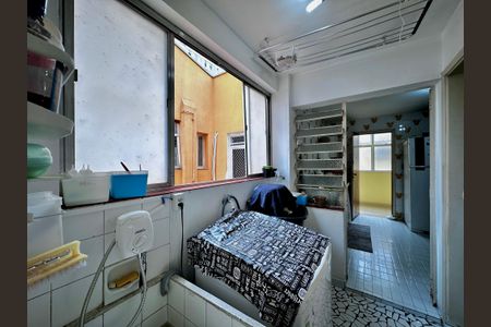 Apartamento à venda com 96m², 2 quartos e 1 vagaÁrea de Serviço