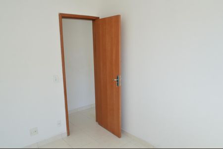 Apartamento para alugar com 71m², 3 quartos e 1 vaga Apartamento para alugar com 71m², 3 quartos e 1 vagaQuarto 2