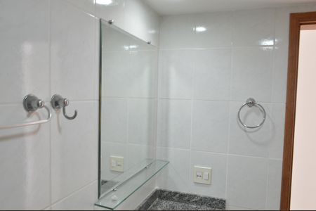 Apartamento para alugar com 71m², 3 quartos e 1 vaga Apartamento para alugar com 71m², 3 quartos e 1 vagaBanheiro