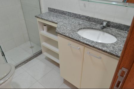 Apartamento para alugar com 71m², 3 quartos e 1 vaga Apartamento para alugar com 71m², 3 quartos e 1 vagaBanheiro