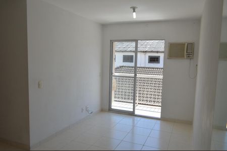 Apartamento para alugar com 71m², 3 quartos e 1 vaga Apartamento para alugar com 71m², 3 quartos e 1 vagaSala