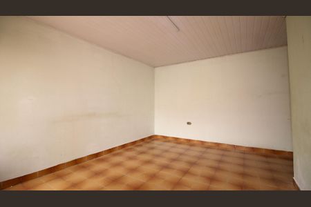 Casa para alugar com 40m², 1 quarto e sem vaga Casa para alugar com 40m², 1 quarto e sem vagaSala