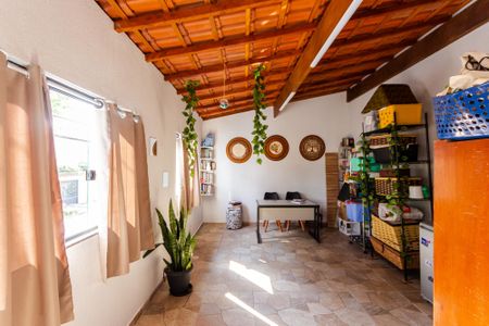 Casa à venda com 264m², 3 quartos e 2 vagasÁrea comum