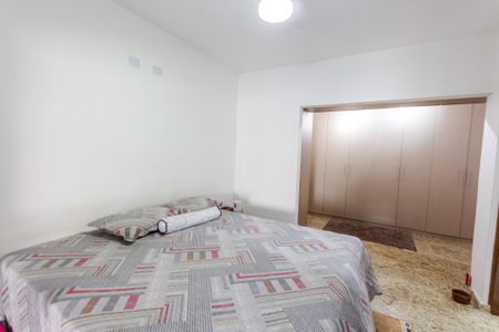 Casa à venda com 264m², 3 quartos e 2 vagasQuarto 2