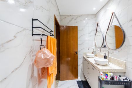 Casa à venda com 264m², 3 quartos e 2 vagasBanheiro Social