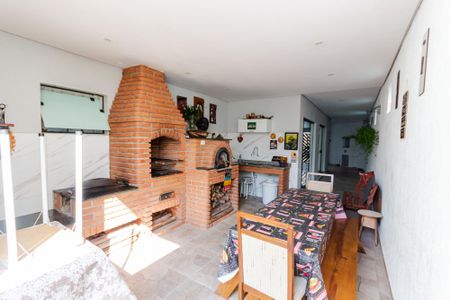 Casa à venda com 264m², 3 quartos e 2 vagasÁrea comum