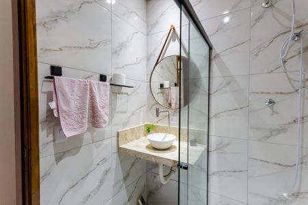 Casa à venda com 264m², 3 quartos e 2 vagasQuarto 1 Banheiro