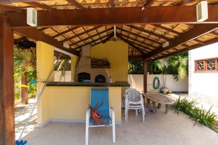 Casa de condomínio à venda com 368m², 3 quartos e 6 vagasÁrea externa