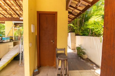 Casa de condomínio à venda com 368m², 3 quartos e 6 vagasÁrea externa