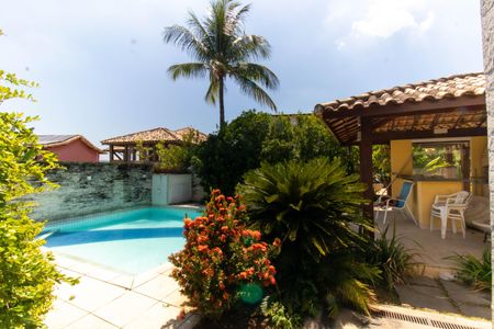 Casa de condomínio à venda com 368m², 3 quartos e 6 vagasÁrea externa