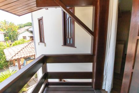 Casa de condomínio à venda com 368m², 3 quartos e 6 vagasVaranda da Suíte 3