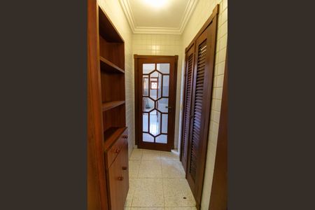 Casa de condomínio à venda com 368m², 3 quartos e 6 vagasCozinha