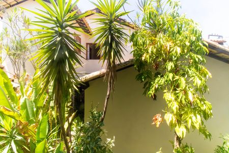 Casa de condomínio à venda com 368m², 3 quartos e 6 vagasVista da Suíte 2