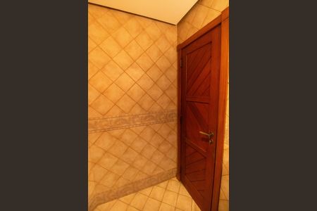 Casa de condomínio à venda com 368m², 3 quartos e 6 vagasLavabo