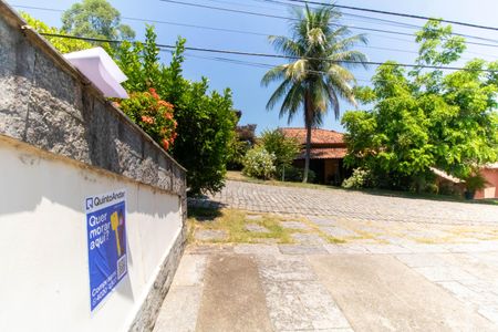 Casa de condomínio à venda com 368m², 3 quartos e 6 vagasPlaquinha