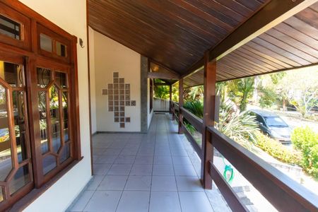 Casa de condomínio à venda com 368m², 3 quartos e 6 vagasVaranda da Sala