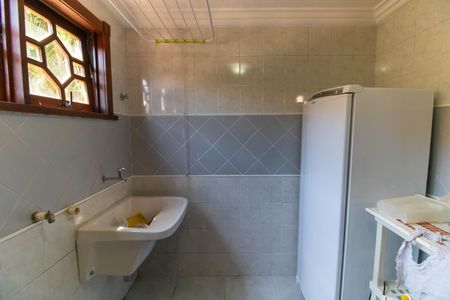 Casa de condomínio à venda com 368m², 3 quartos e 6 vagasÁrea de Serviço