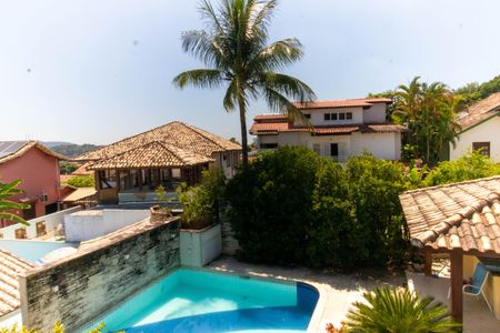 Casa de condomínio à venda com 368m², 3 quartos e 6 vagasVista da Suíte 3